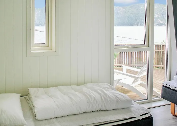 Cozy In With Sauna